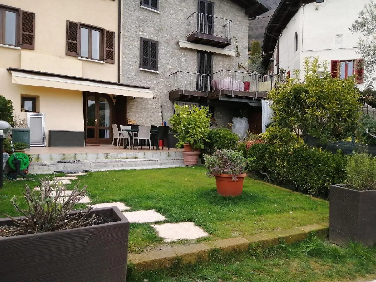 Ferienhaus Agora' Home Gardone Riviera Italien