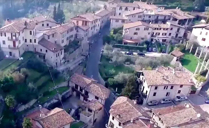 Agora' Home Gardone Riviera